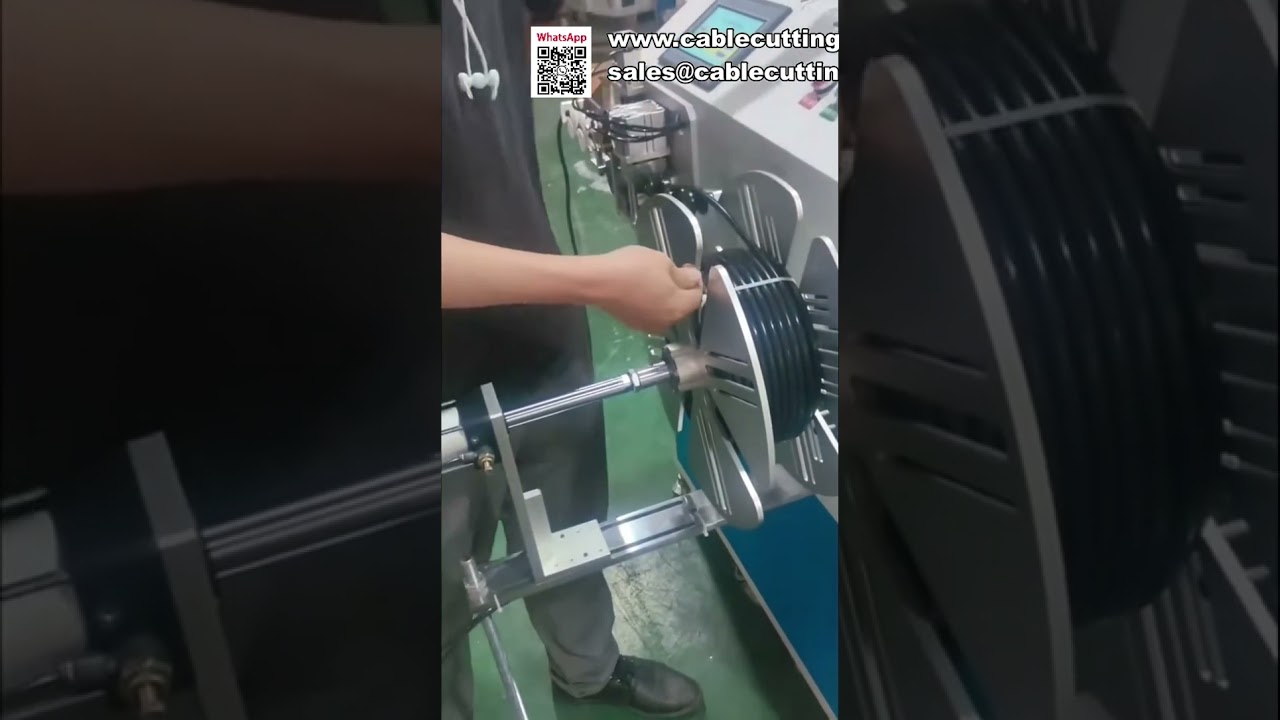 Automatikus csévélő és méter számláló gép tömlőkhöz, kábelekhez