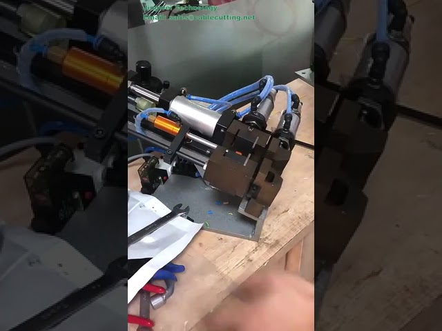 Pneumatic Wire Stripping Machine for Outer Jacket and Inner Core Cable