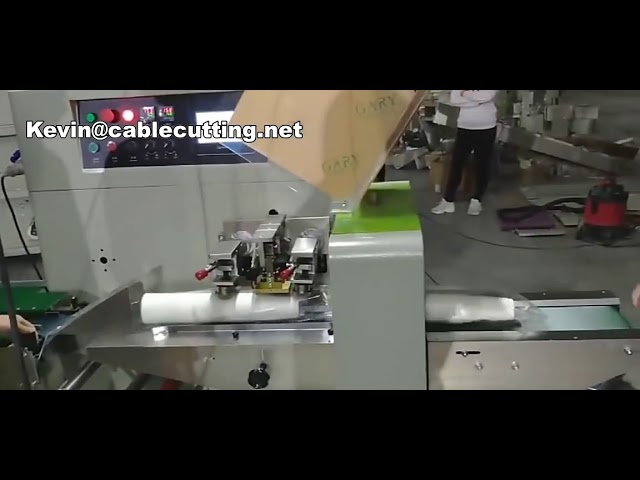 Teljesen automata szervo flow pack csomagológép – papírpoharak, kekszek és péksütemények gyors csomagolásához