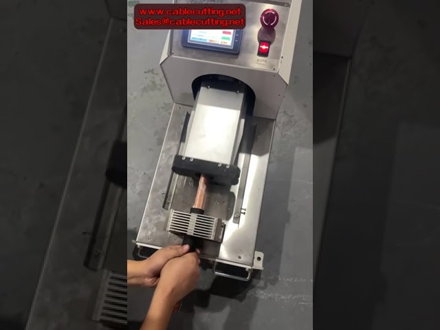 Forgókéses kábelhámozó gép – Automata huzaleltávolító ipari gyártáshoz