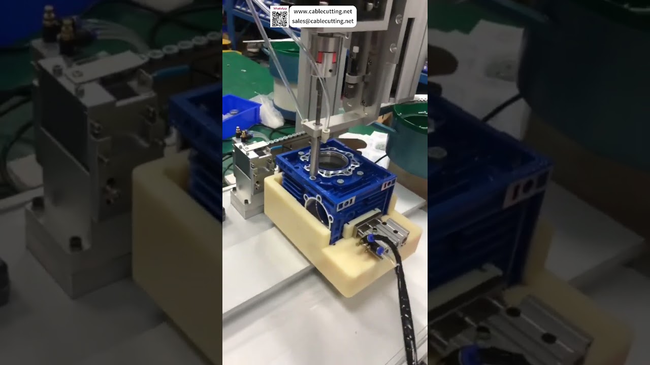 Nagy teljesítményű automatikus csavarozógép beállítása - Gyári automatizálás maximális hatékonysággal