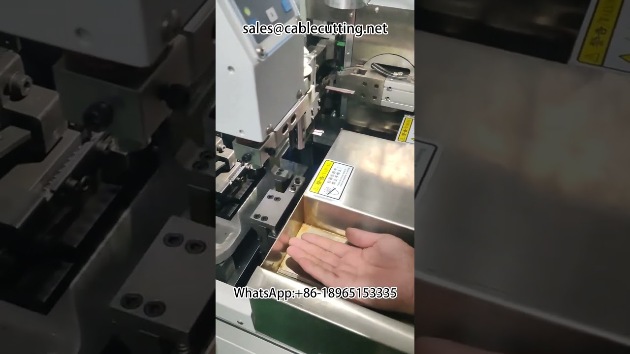 Automatikus kétfejű huzalvég-zsugorító gép | Kábelköteg-feldolgozás & gyári automatizálás